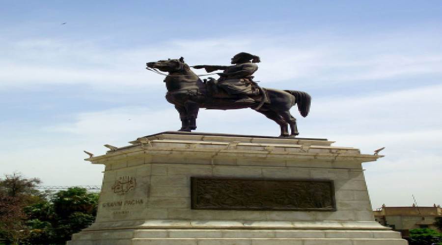 تمثال إبراهيم باشا  للفنان الفرنسى كوردييه